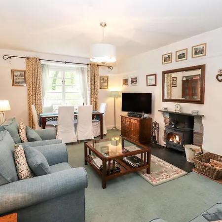 River Bank Langdale بيت للعطل